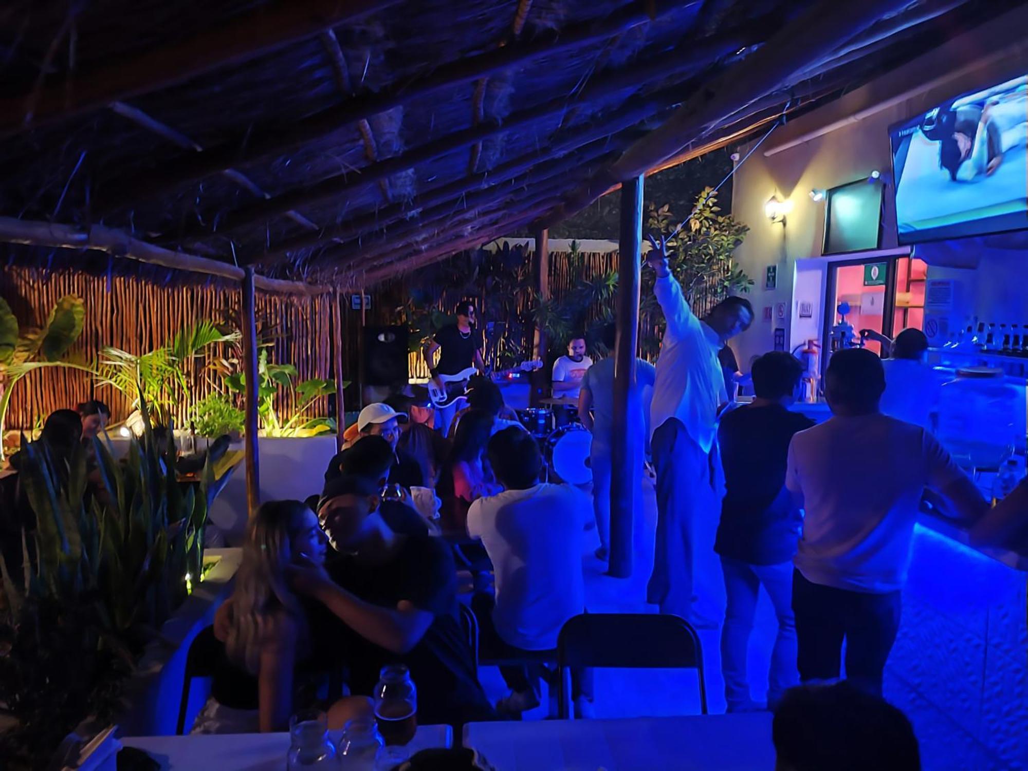 New Friends Hostel & Bar Adults Only Valladolid (Yucatan) Exterior foto