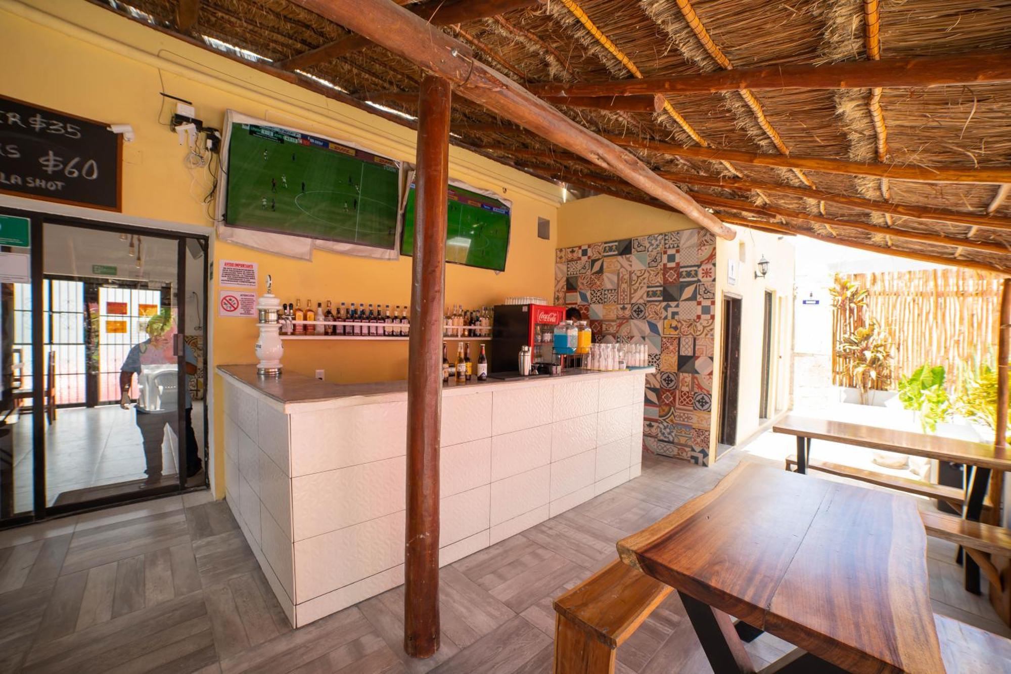 New Friends Hostel & Bar Adults Only Valladolid (Yucatan) Exterior foto